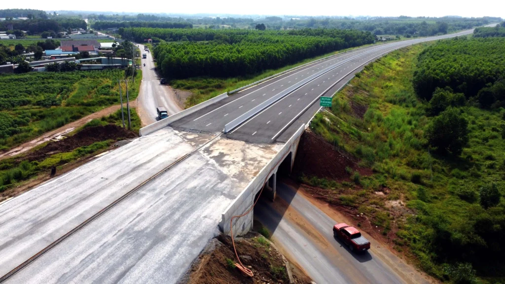 Dự án hạ tầng trọng điểm và tác động đến BĐS TP.HCM 6 bien hoa vung tau hslands