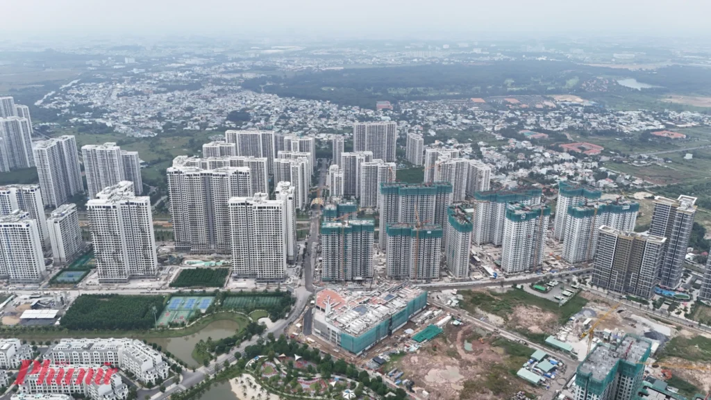 Dự án nhà ở tại TP.HCM: Pháp lý, mua bán và lưu ý 3 nha o mo ban hslands